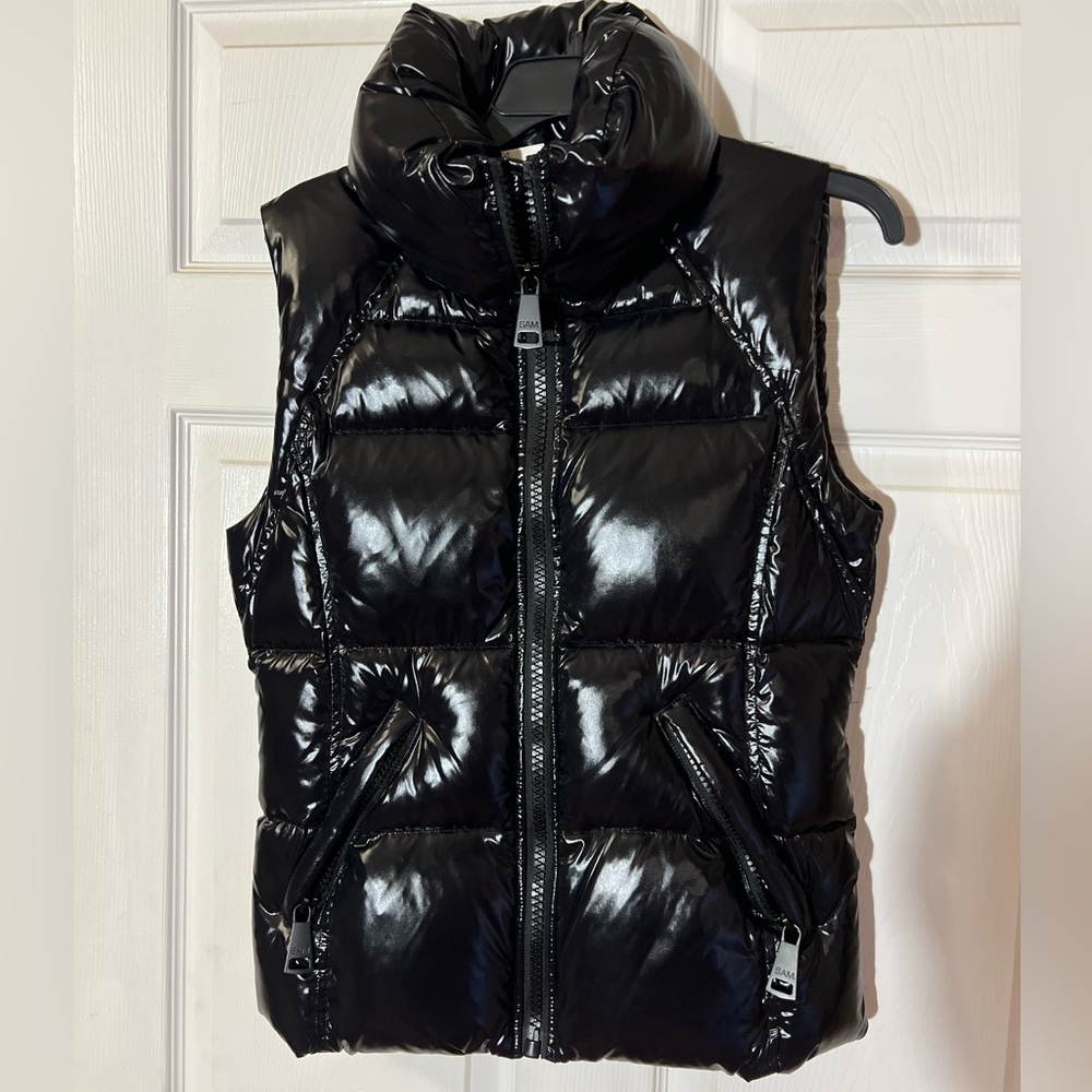 NWT Sam puffer vest
